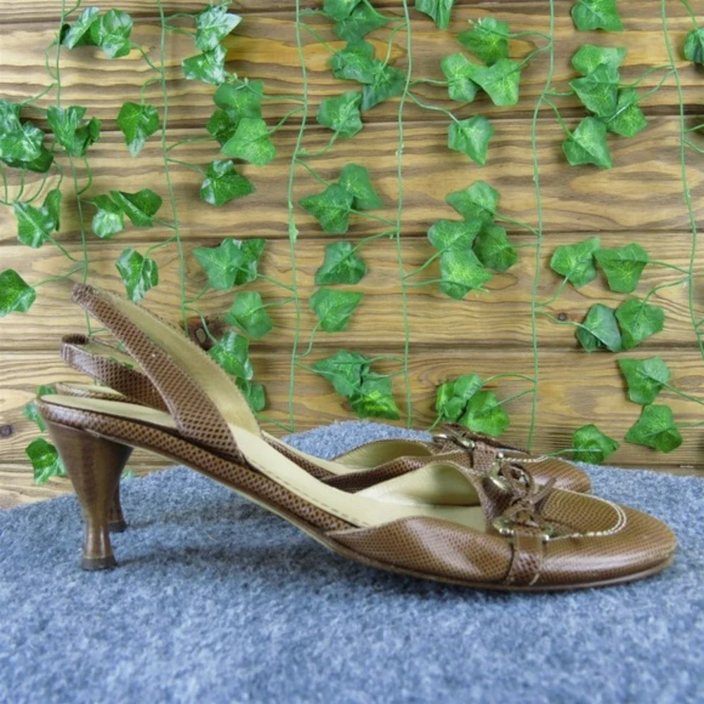kate spade new york Women  Slingback Brown Leather Pump 7.5 Medium  Used‎ 2025